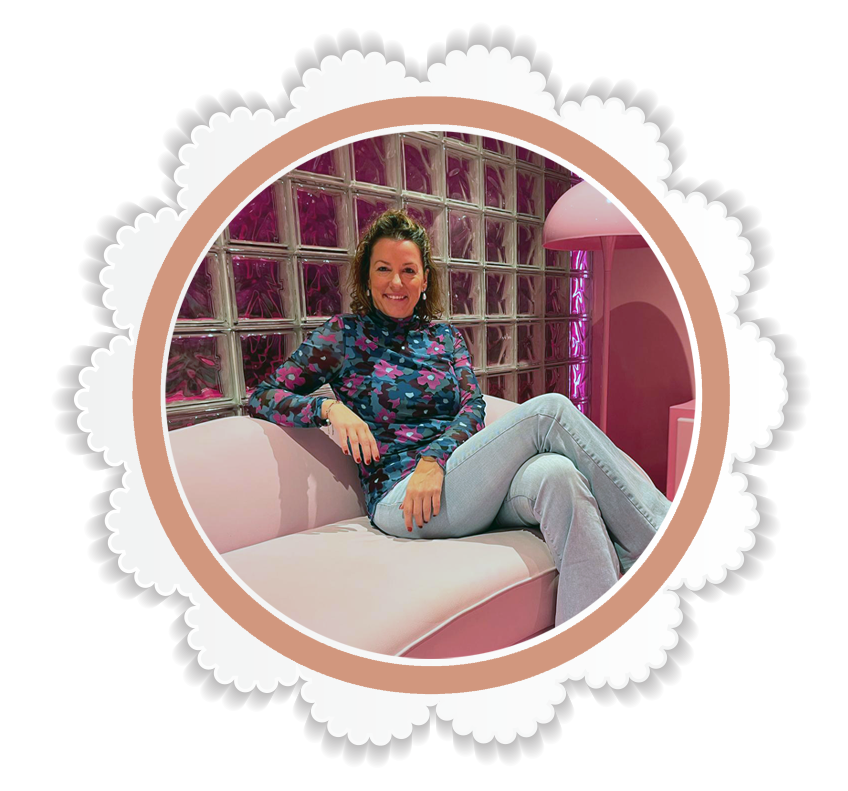 Ik ben Karin en ik help de meiden waar nodig om ze een prachtige middag te bezorgen